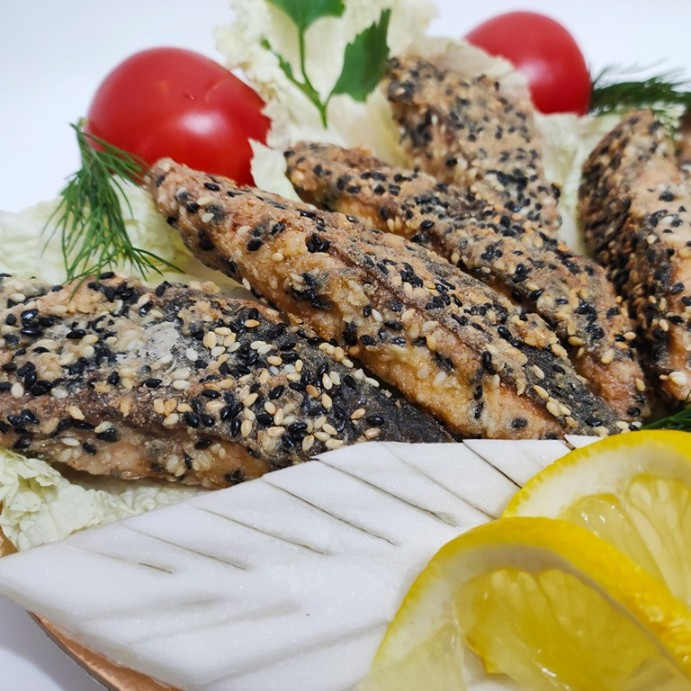 Красная рыба в кунжуте фото 2